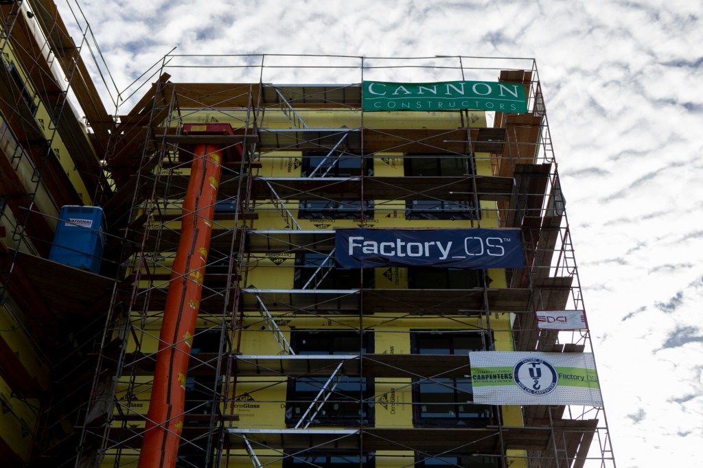 A Factory OS building in West Oakland. Photo by Anne Wernikoff for CalMatters