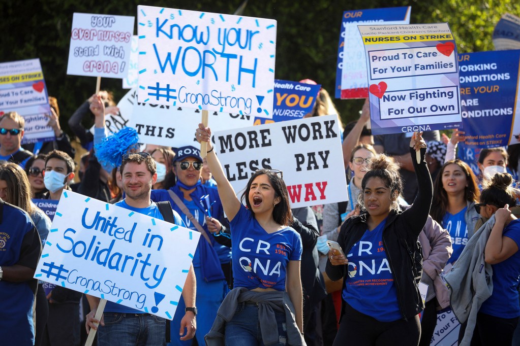 Nurses and their supporters take part in a strike outside of Stanford Hospital on Monday, April 25, 2022, in Palo Alto. Photo by Aric Crabb, Bay Area News Group