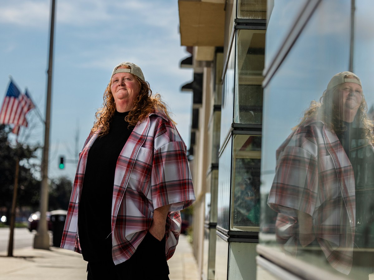 Waiting and sweltering: Why are California’s indoor heat protections for workers five years late?